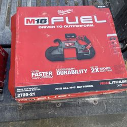 Milwaukee Deep Cut Band Saw 