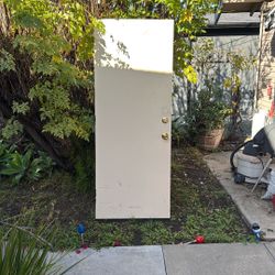 **Replacement Entry Door** Hollow Core W/Hardware (29 1/2”x78 1/2”)