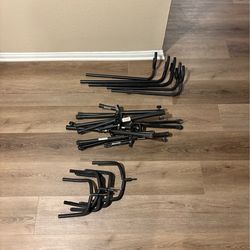 5 guitar stands
