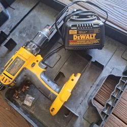 Taladro Drill Dewalt With Case And Charger 