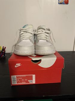 Nike Dunk Low