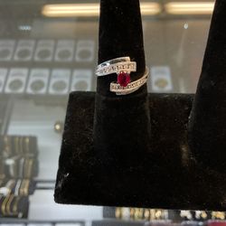 14KT Ring with red stones diamond chips 43581-1