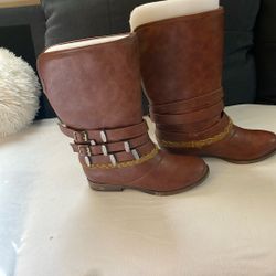 Multi-ankle Wrap Boot