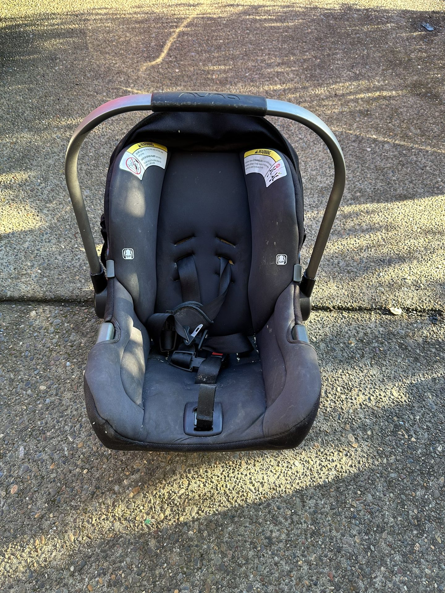 Nuna Pipa Infant car seat