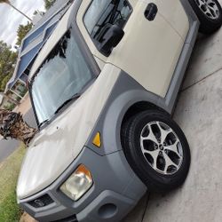 2005 Honda Element
