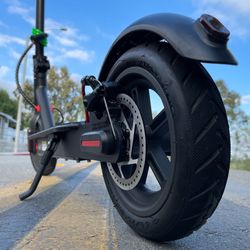 Electric scooter