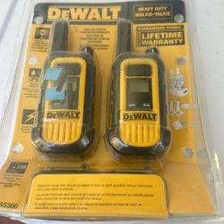 Dewalt Heavy Duty Walkie Talkie 