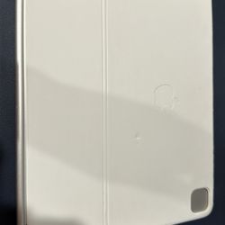 iPad Pro Magic Keyboard 13-in