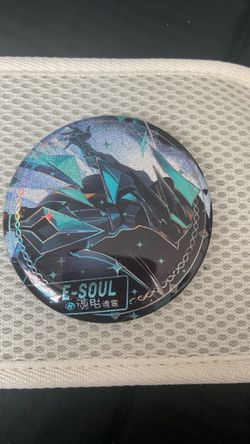 To be hero x E-soul pin