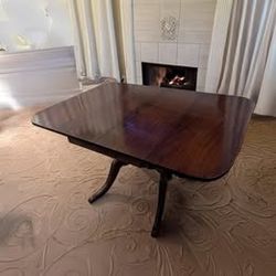 Vintage Expandable Mahogany Dining Table | Traditional Federal Style