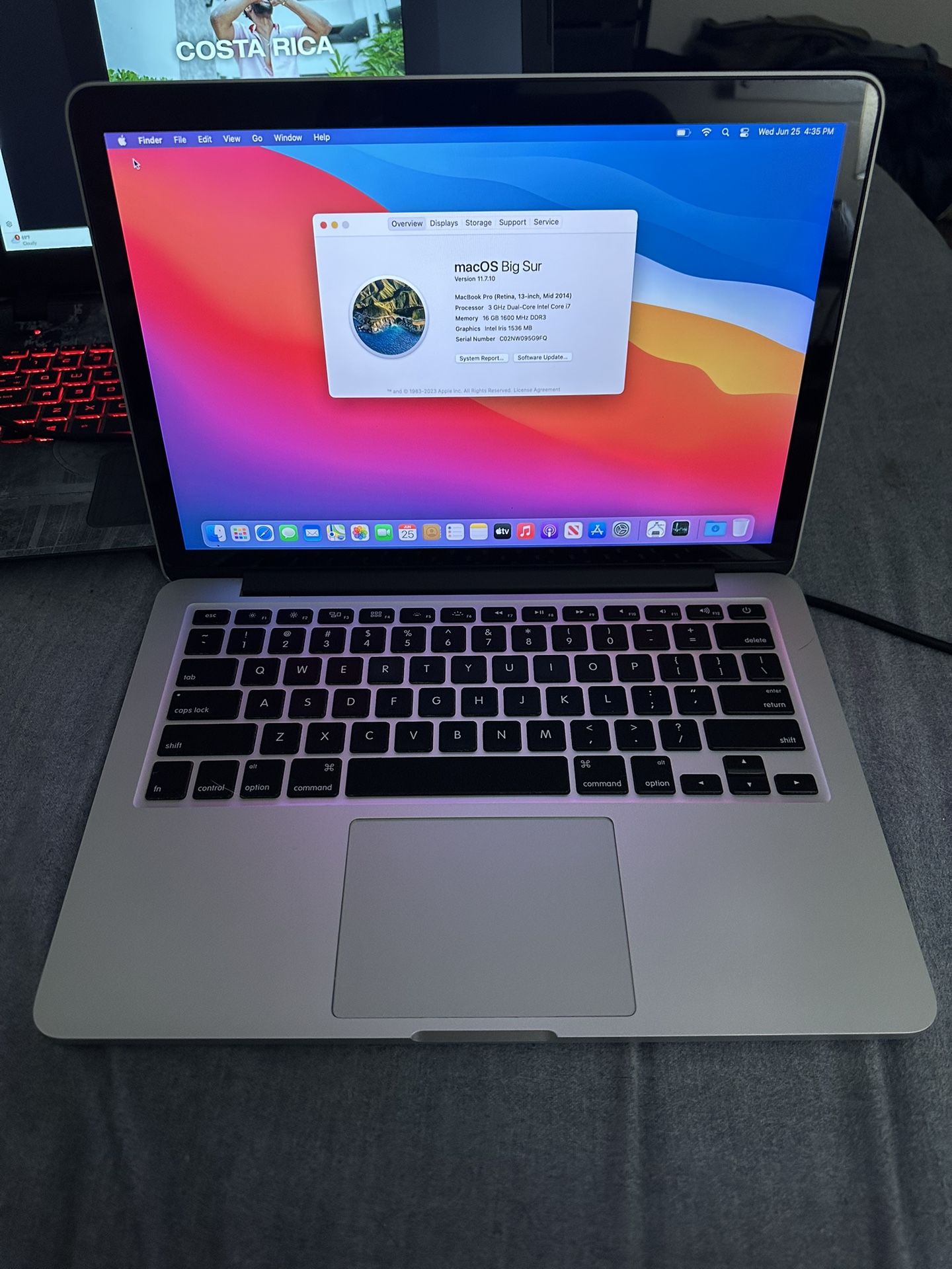 Macbook Pro 13inch 2014 I7 16gb ram 128ssd.