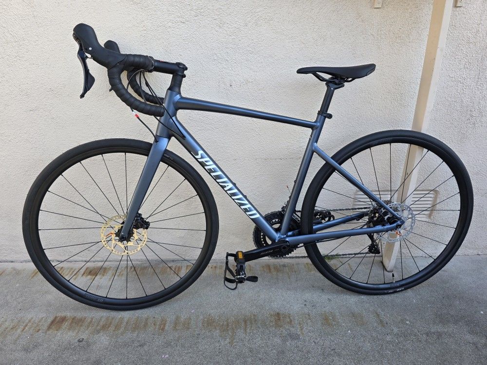 SPECIALIZED ALLEZ COMP $1200 BRAND NEW