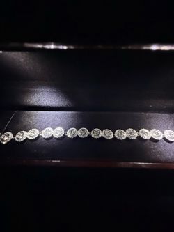 Saint Jewels euro bracelet