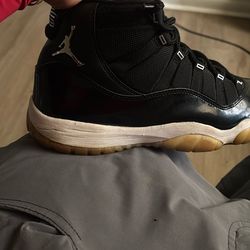 Jordan Retro 11 *SIZE 11.5