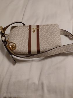 MICHAEL KORS WAIIST BAG