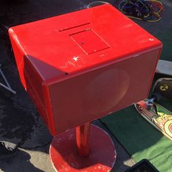 Vintage Mid Century Modern Style Geneva L - Red 1990's Red Stereo System  On Stand - Very Loud And Sounds Great - Iphone Ipod Radio RCA Outs 