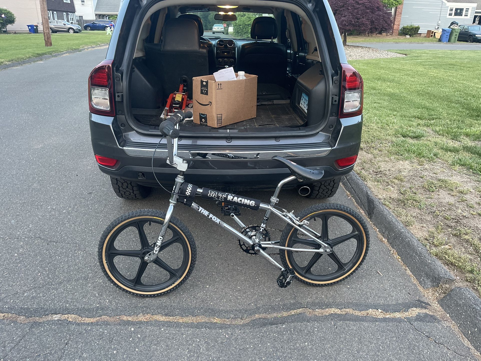MT Racing BMX
