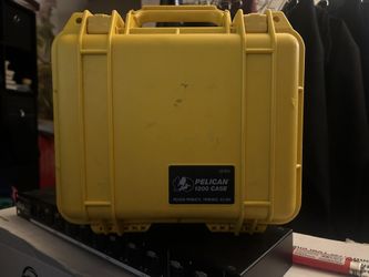 Pelican 1200 Hard Case ā Waterproof / Protective Case