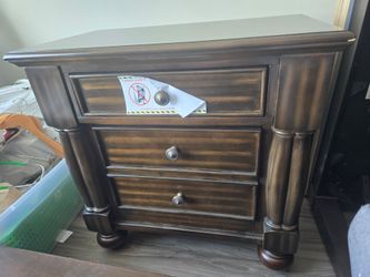 Night stand