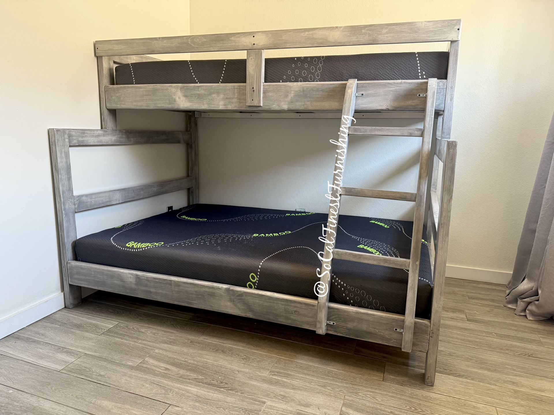Twin Bunk Bed With Mattresses