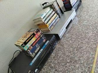 VCRS (3) + Video Cassettes