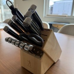 Henckels Full Knife Set