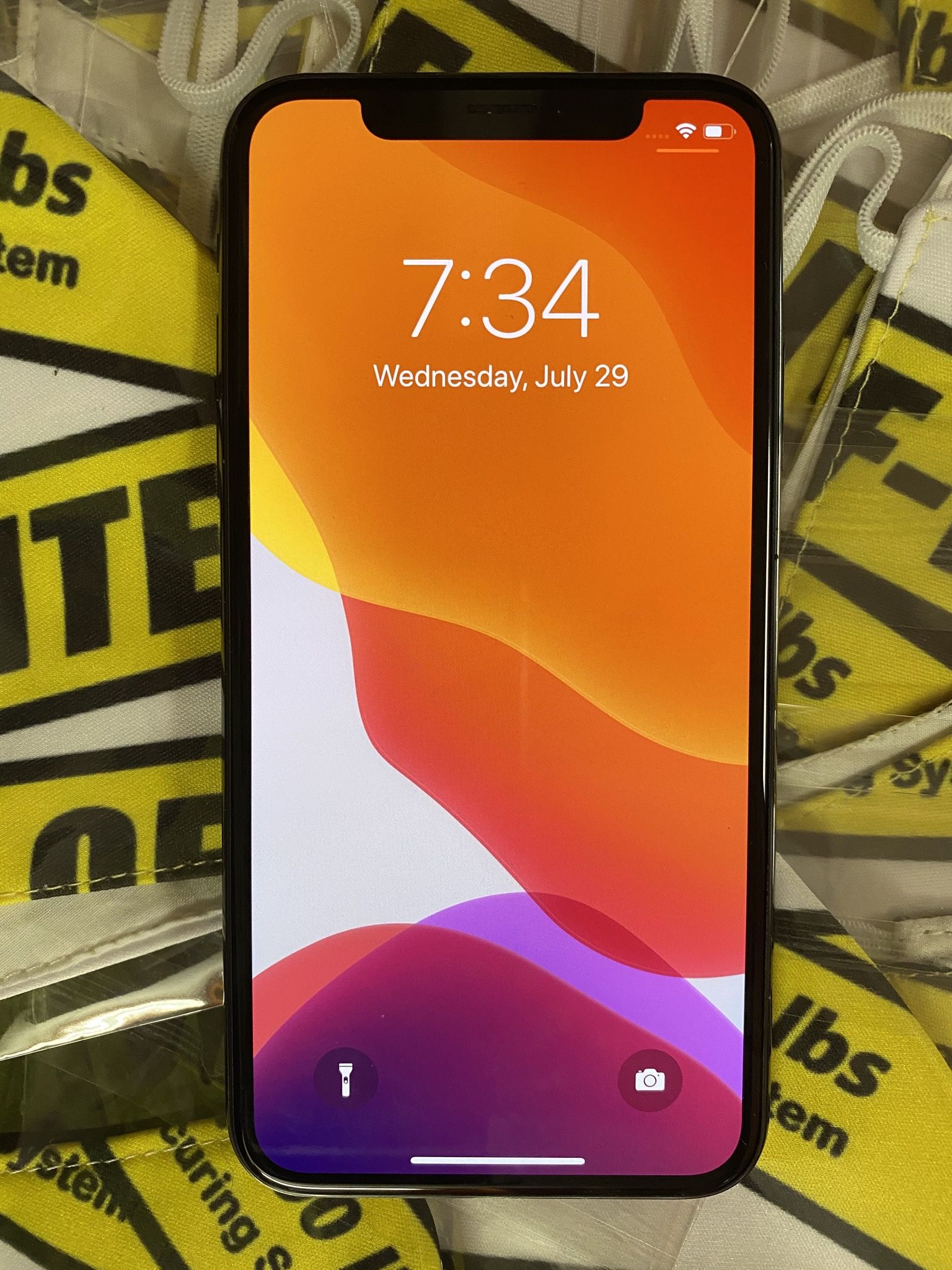 Factory unlocked apple iphone X 64 gb, store warranty!