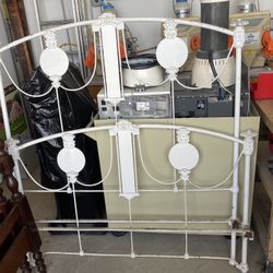 Antique Cast iron Twin Bed frame