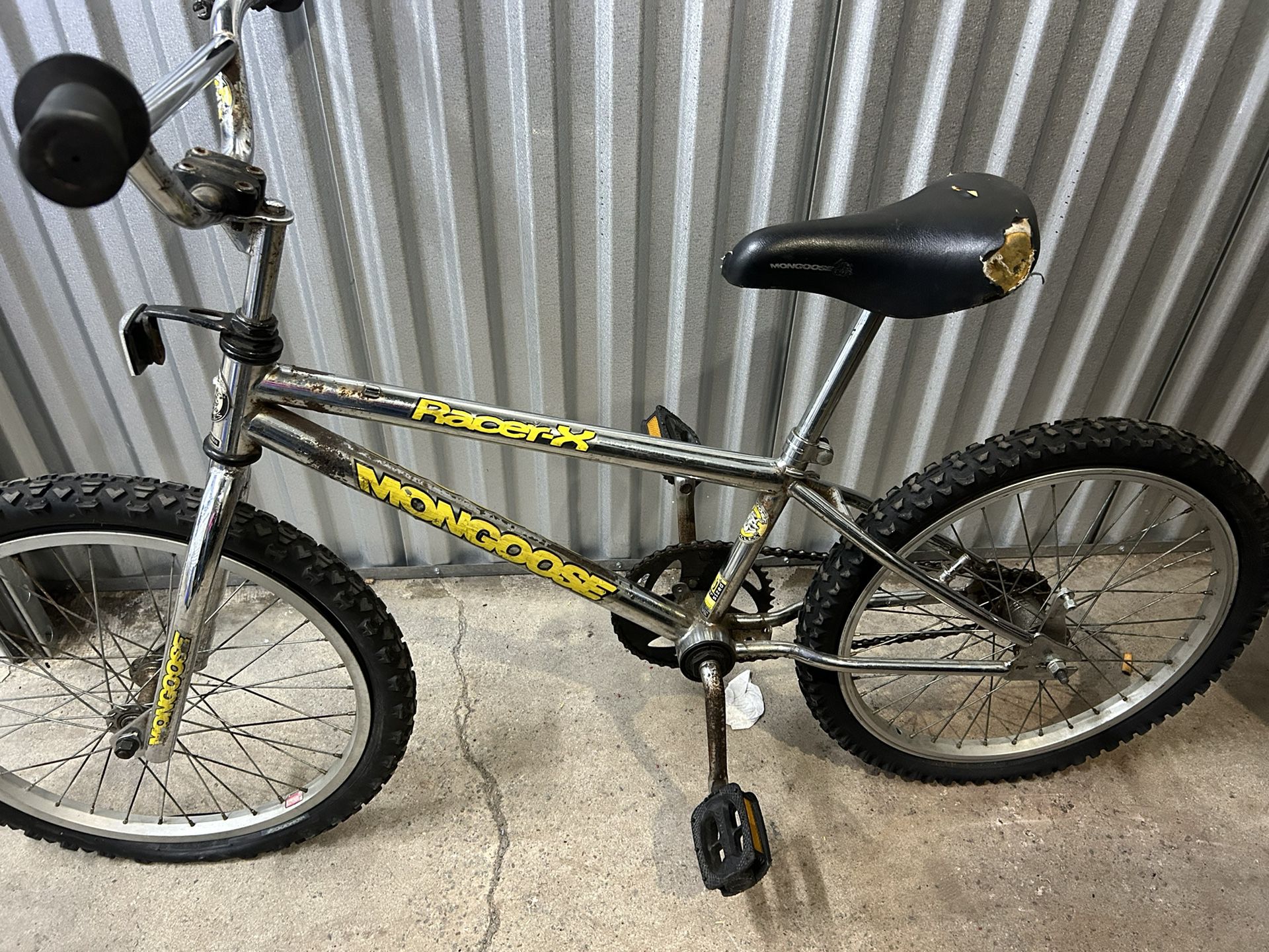 Mongoose Racer-X Bike