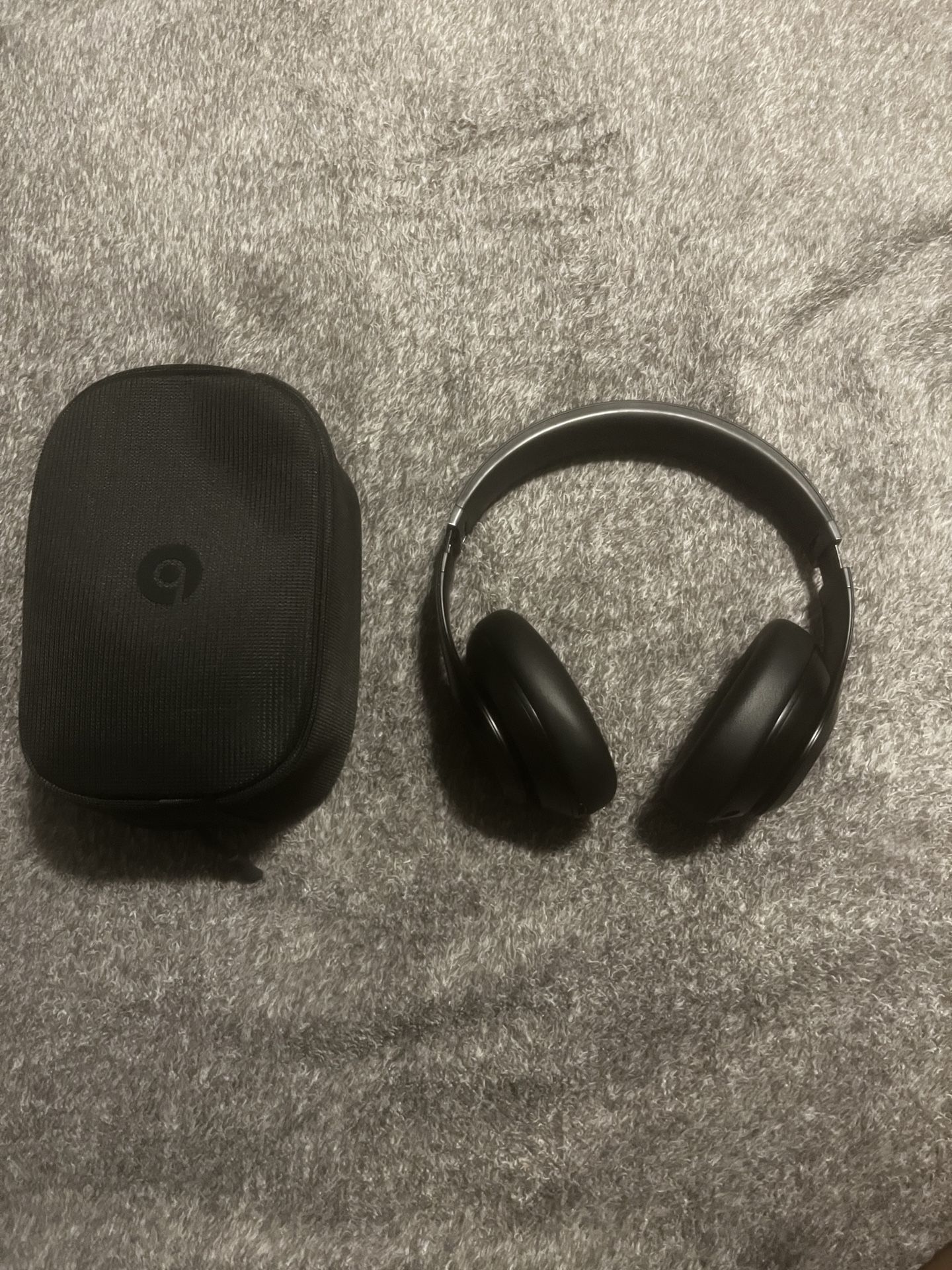 beats studio pros noise cancellation
