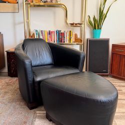 Gorgeous Leather Chair With Matching Ottoman Made By Calia