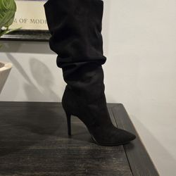 Jessica Simpson Boot -- Size 5.5