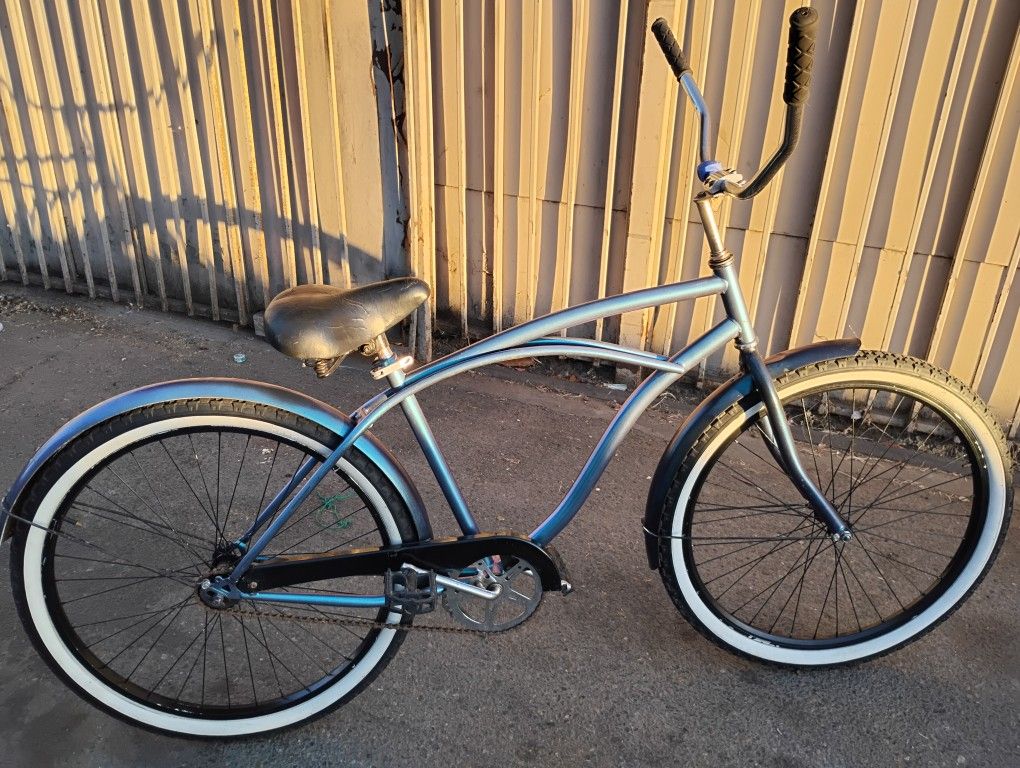 Beach Cruiser BIKE