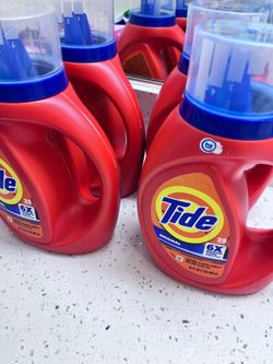 Tide laundry detergent