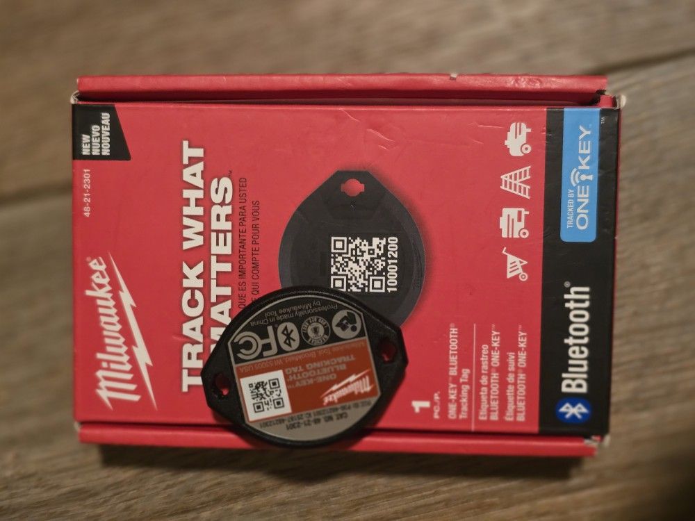 Milwaukee ONE-KEY Bluetooth Tracking Tag