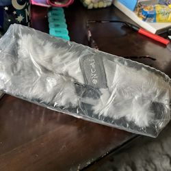 Women’s Size 7 Slippers-NEW