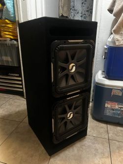 12” Square kicker subwoofers with ported box