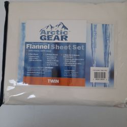 Artic Gear Twin Sheet Set.