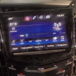 15-20 ESCALADE Radio Stereo Audio Info GPS Screen Display Control Panel Unit OEM