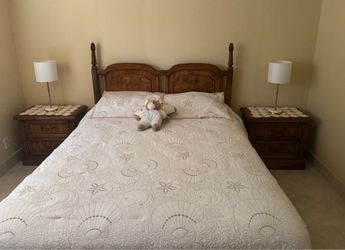 All wood queen bedroom set including mattress