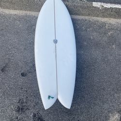 Christenson Nautilus 6’0 Twin Fin Surfboard
