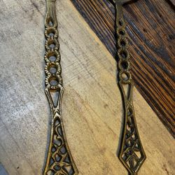 ANTIQUE PERSIAN QAJAR PIERCED BRASS SERVING CUTLERY