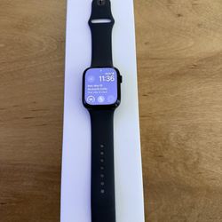 Apple Watch Series 7 - 45mm