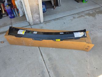 Cowl Top Panel (Jeep Grand Cherokee 2015)