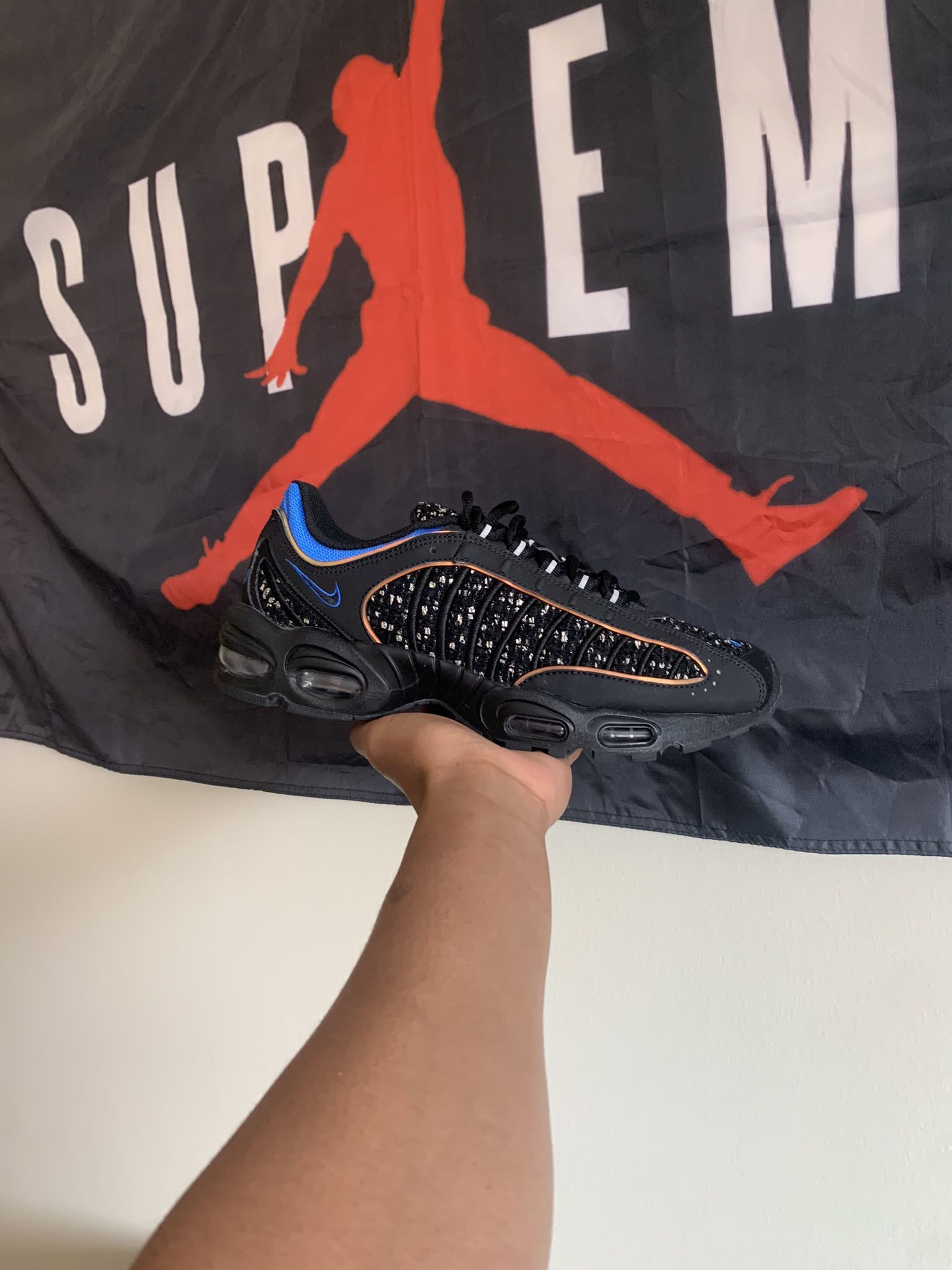 Supreme Airmax Tailwind