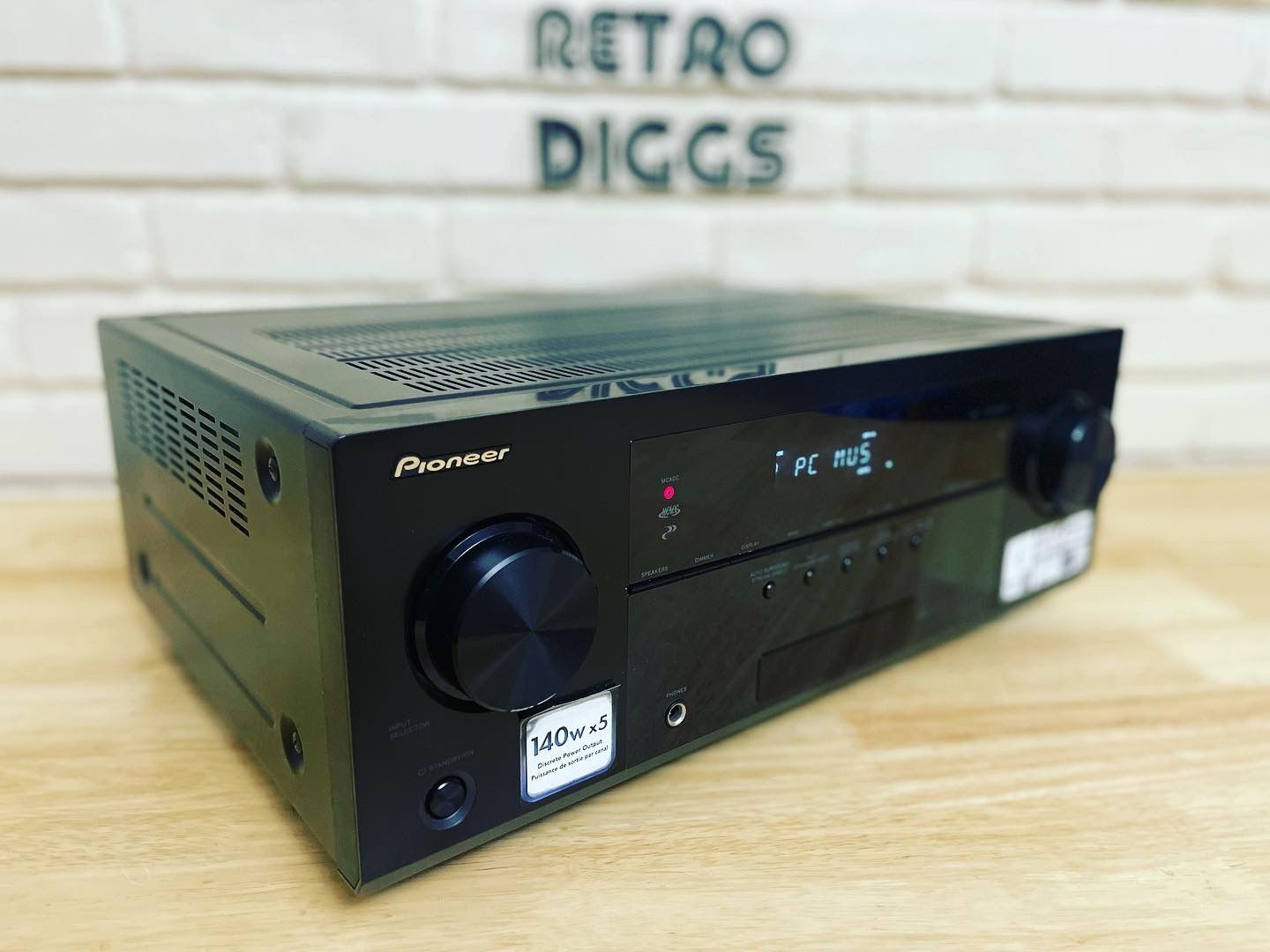 Pioneer VSX822K 5.1Channel HDMI Network Ready AV Home Receiver for