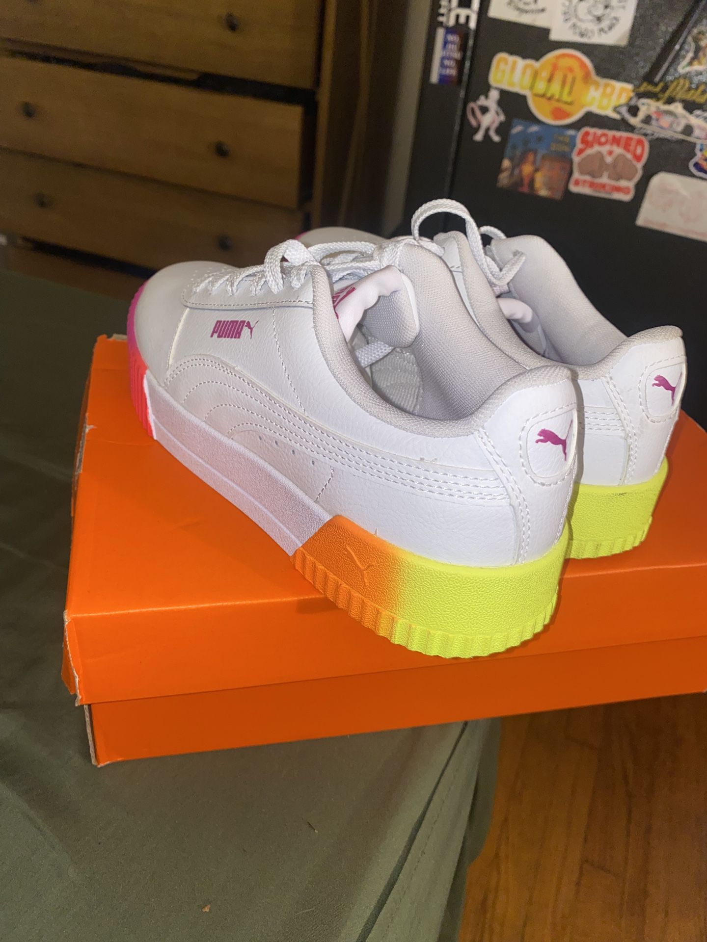Puma Carina girls
