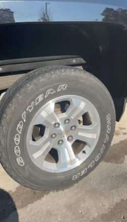 4 x 18inch stock Silverado rims and tires