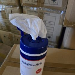 Antibacterial wet Wipes 70pcs . 24/canisters 