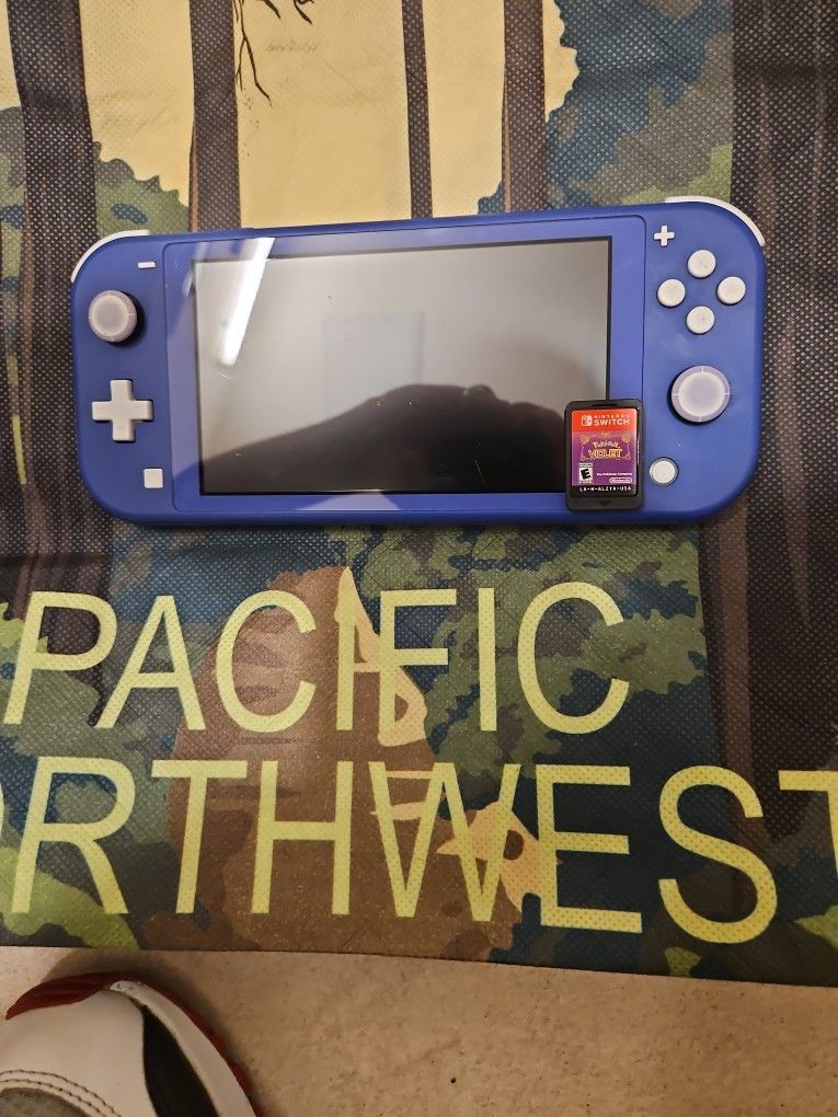 Nintendo Switch Lite  (Violet)